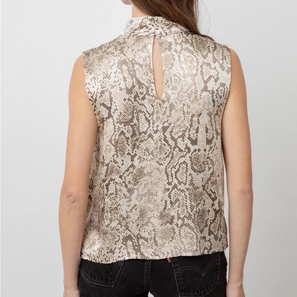 Rails NWT Yolie Top in Desert Snake Medium - Picture 2 of 10